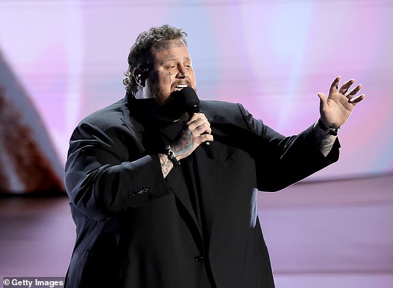 LOS ANGELES, CALIFORNIA - SEPTEMBER 15: Jelly Roll performs onstage during the 76th Primetime Emmy Awards at Peacock Theater on September 15, 2024 in Los Angeles, California.  (Photo by Kevin Winter/Getty Images)