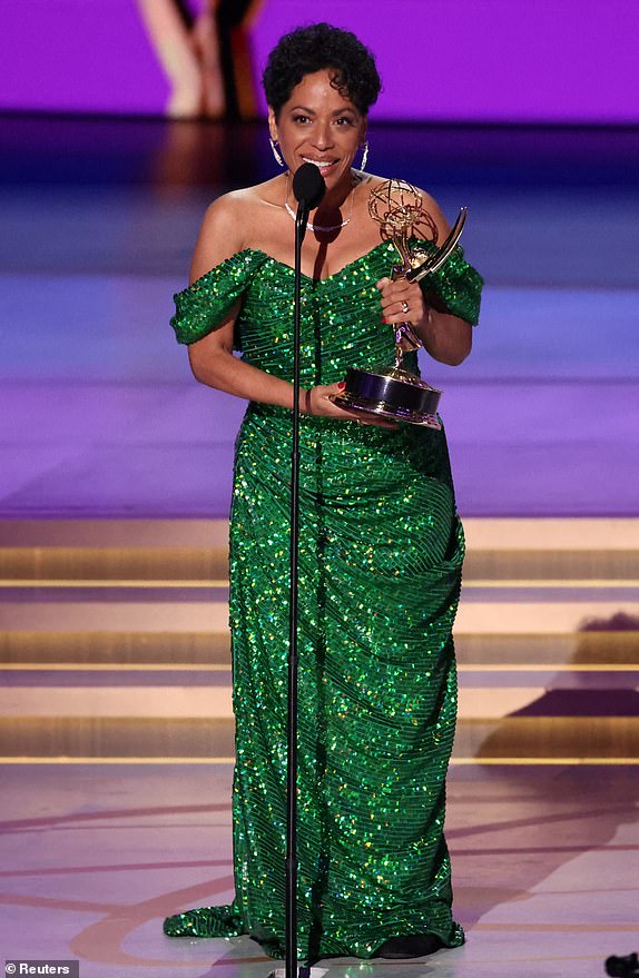 Liza Colon-Zayas accepts the award for Best Supporting Actress in a Comedy Series for her work in "The Bear" at the 76th Primetime Emmy Awards in Los Angeles, California, U.S., September 15, 2024. REUTERS/Mario Anzuoni