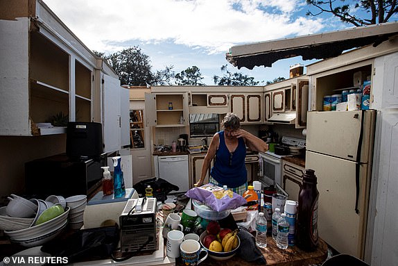 Scenes from tornado damage associated with Hurricane Milton in several communities in North Fort Myers, Florida, U.S., October 10, 2024. Andrew West/The News-Press/USA Today Network via REUTERS  THIS IMAGE HAS BEEN SUPPLIED BY A THIRD PARTY. MANDATORY CREDIT. NO RESALES. NO ARCHIVES. MANDATORY CREDIT